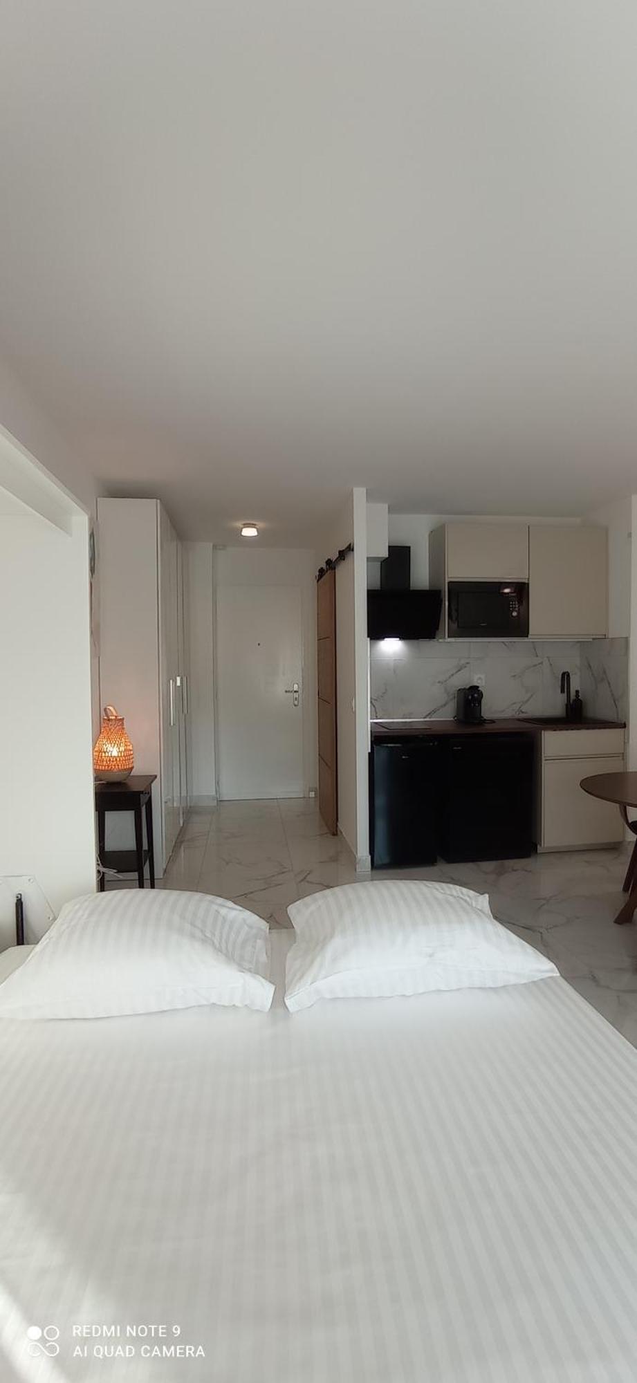 Bord De Mer, Midi, Acces Direct A La Appartement